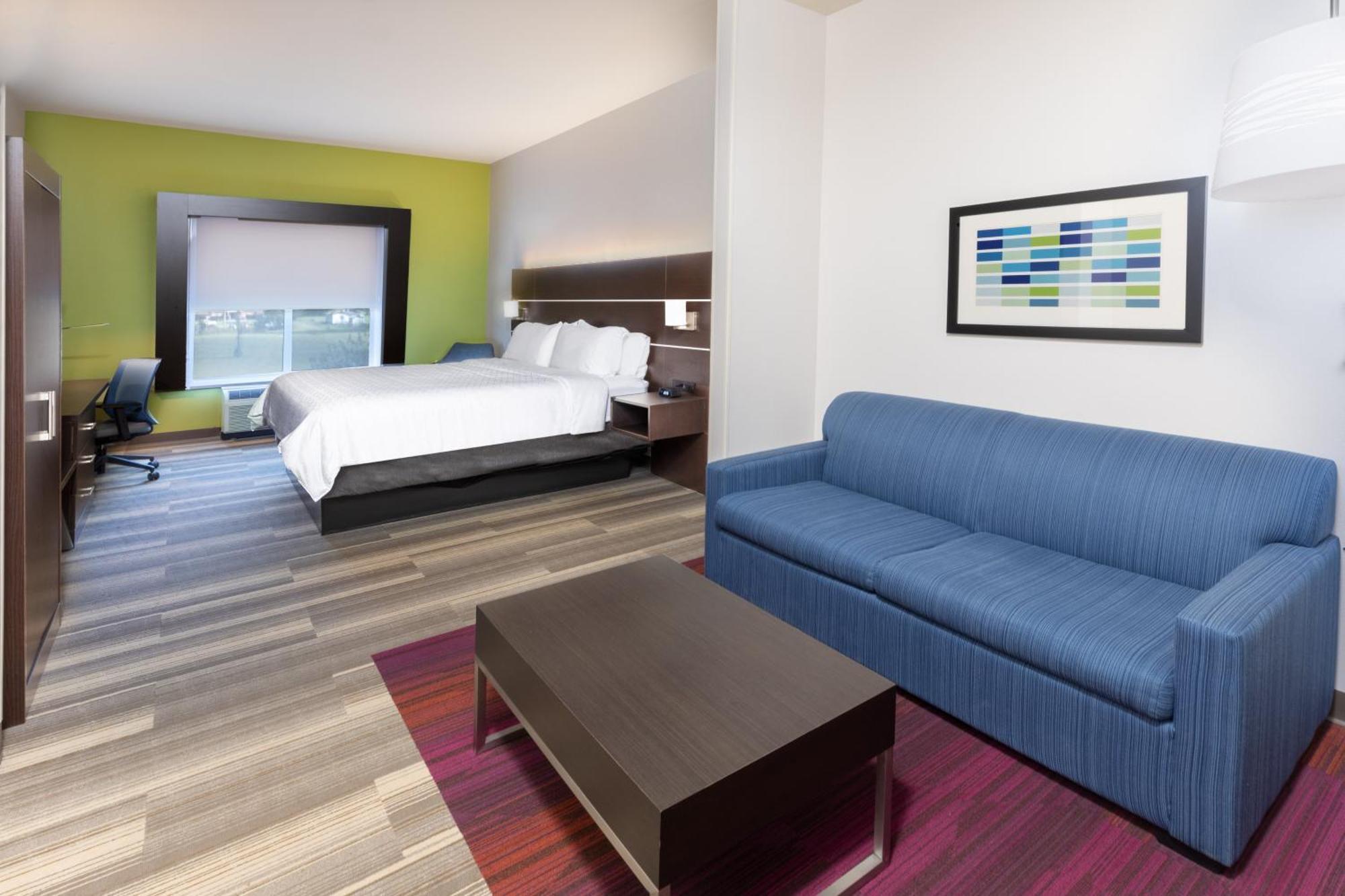King Suite with Sofa Bed